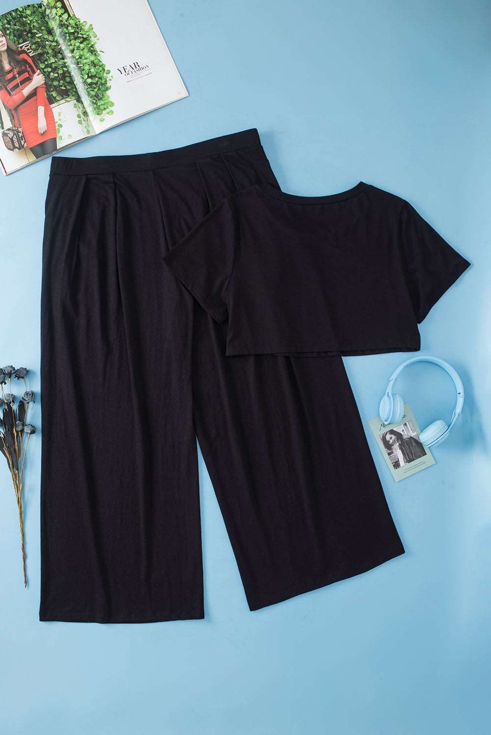 Black Plus Size Crop T-Shirt and Pleated Wide Leg Pants Set