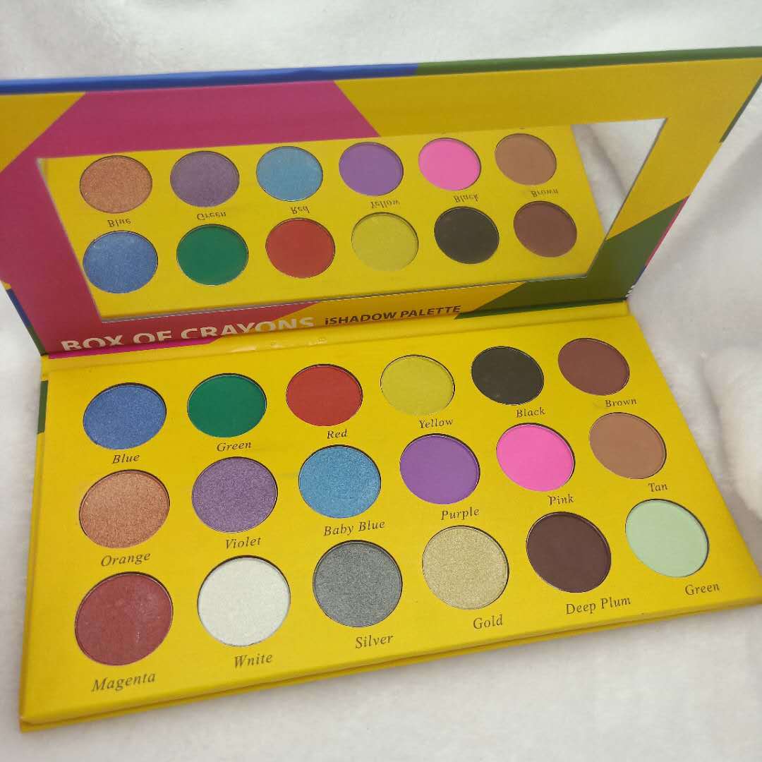 18 Color eyeshadow palette - BEAUTY BOUTIQUE