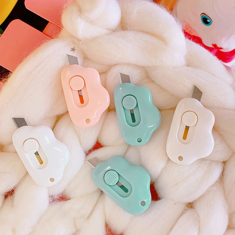 Kawaii Mini Pocket Cloud Utility Knife - Refillable Craft Cutter