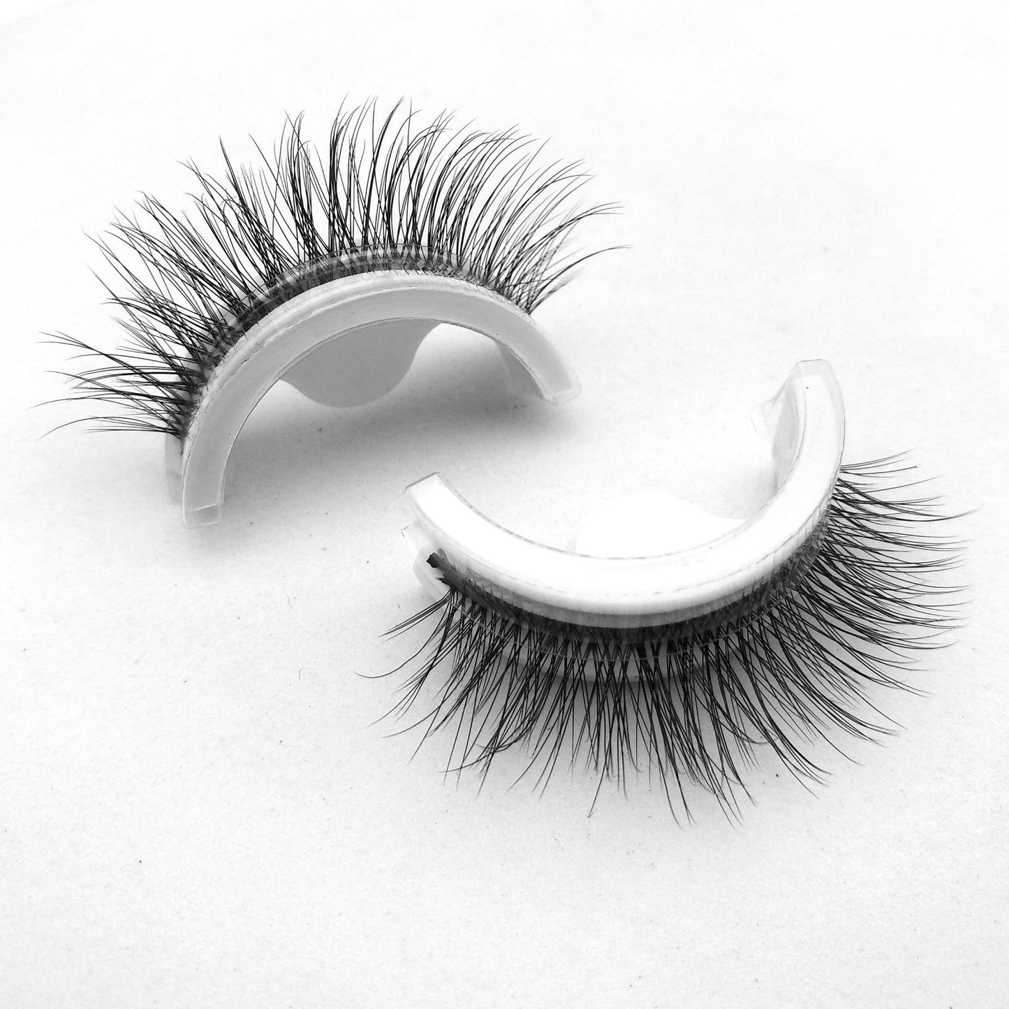 Repeatable Glue-free Self-adhesive False Eyelashes