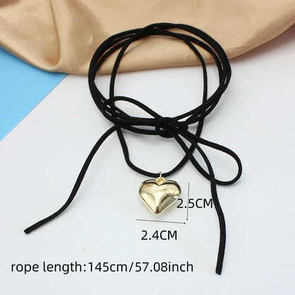 Punk Goth Black Velvet Big Heart Pendant Choker Necklace for Women Elegant Weave Knotted Bowknot Adjustable Chain Jewelry