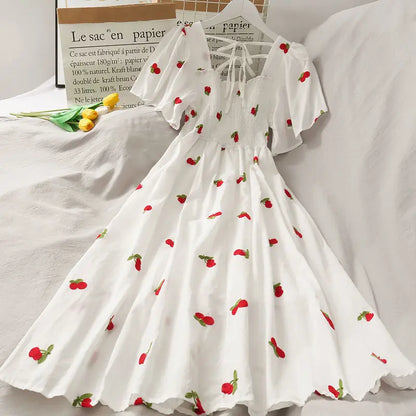 Women's Sweet and Elegant Super Immortal Forest Fruit Strawberry Print A- line Dress Elastic Bust Short Sleeve Mid Long Dresses