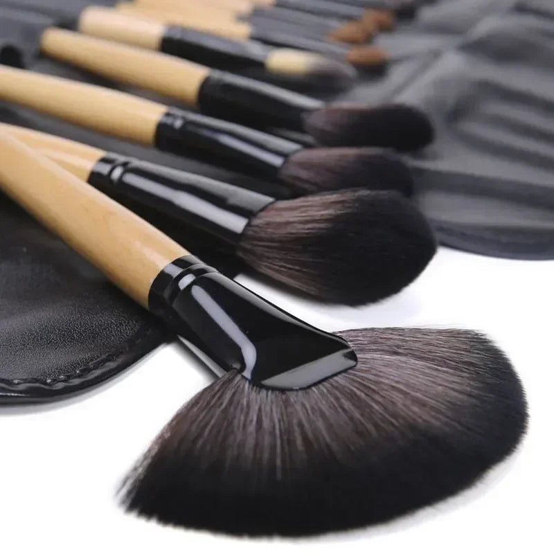 Gift Bag Of  24 pcs Makeup Brush Sets Professional Cosmetics Brushes Eyebrow Powder Foundation Shadows Pinceaux Make Up Tools