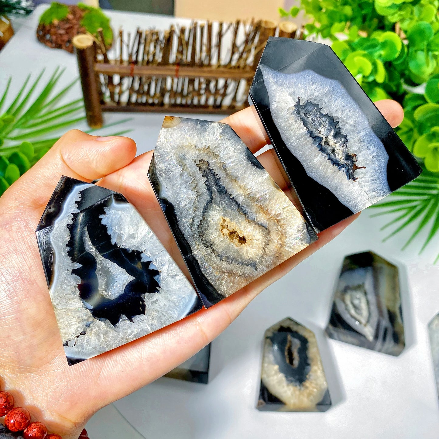 Natural Black Sardonyx Geode Agate Crystal Point